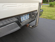 Load image into Gallery viewer, JEWLS Tailgate Grill Stanchion