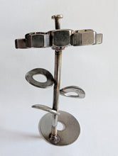 Load image into Gallery viewer, Small Metal Art Flower
