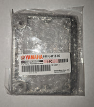 Load image into Gallery viewer, Yamaha Angled Spacer F4X-U471E-00